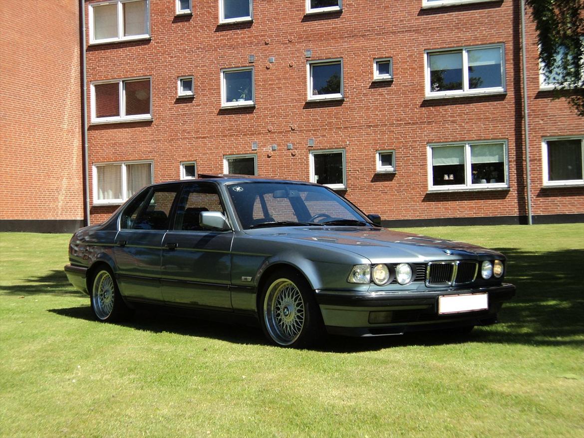 BMW E32 735iA billede 8