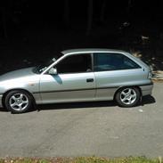 Opel Astra f