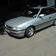 Opel Astra f
