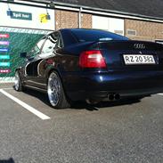 Audi A4 1.8 20v Turbo S-Line