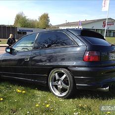 Opel astra 2.0 gsi SOLGT