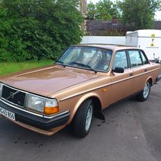 Volvo 244 GL Aut.