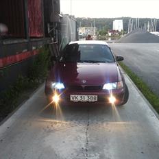 Toyota Carina liftback 1.8 *JBL*