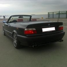 BMW 328i Cabriolet M-Tech