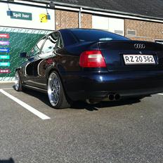 Audi A4 1.8 20v Turbo S-Line