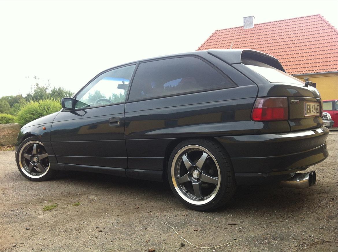 Opel astra 2.0 gsi SOLGT billede 7