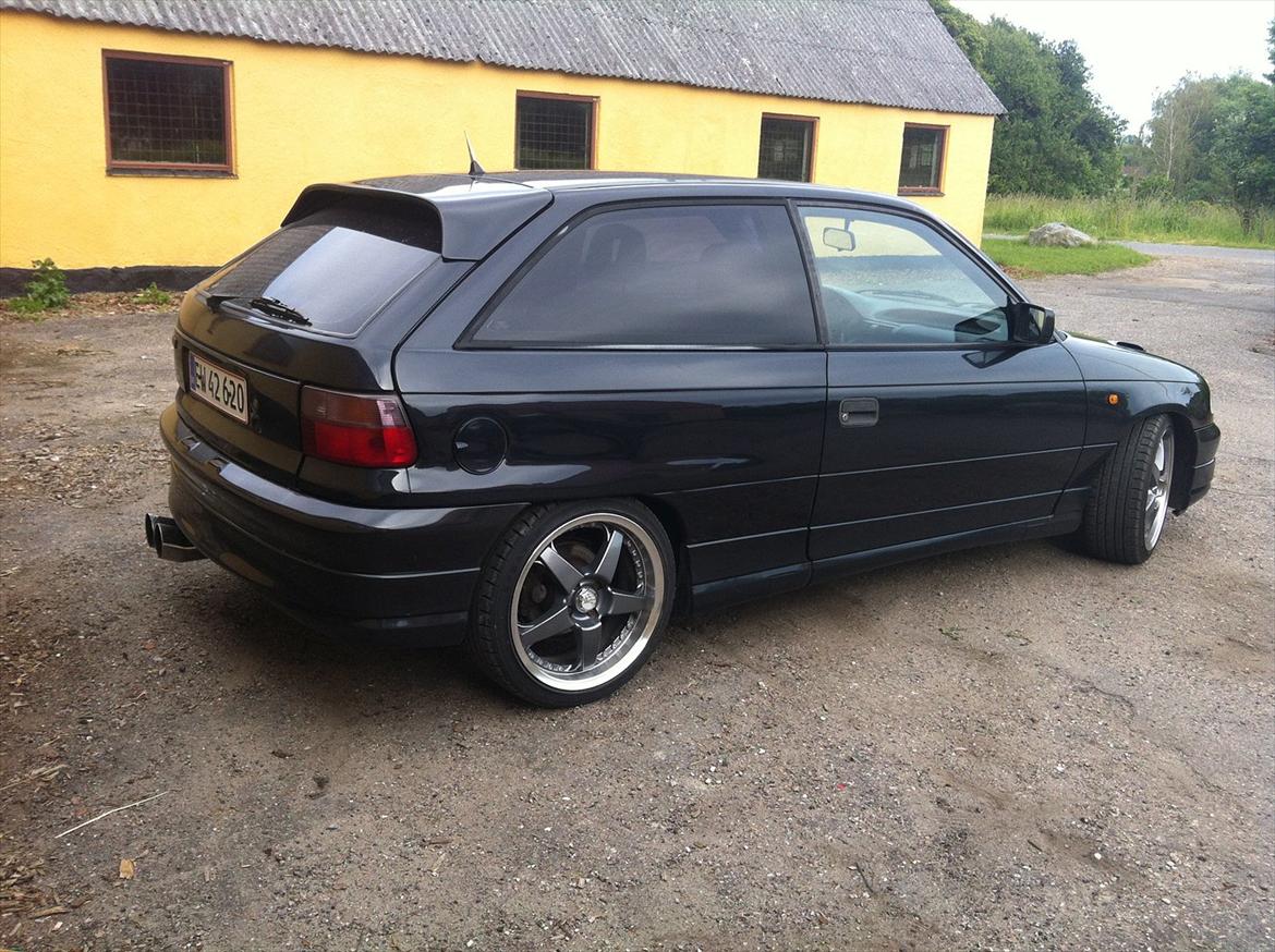 Opel astra 2.0 gsi SOLGT billede 10