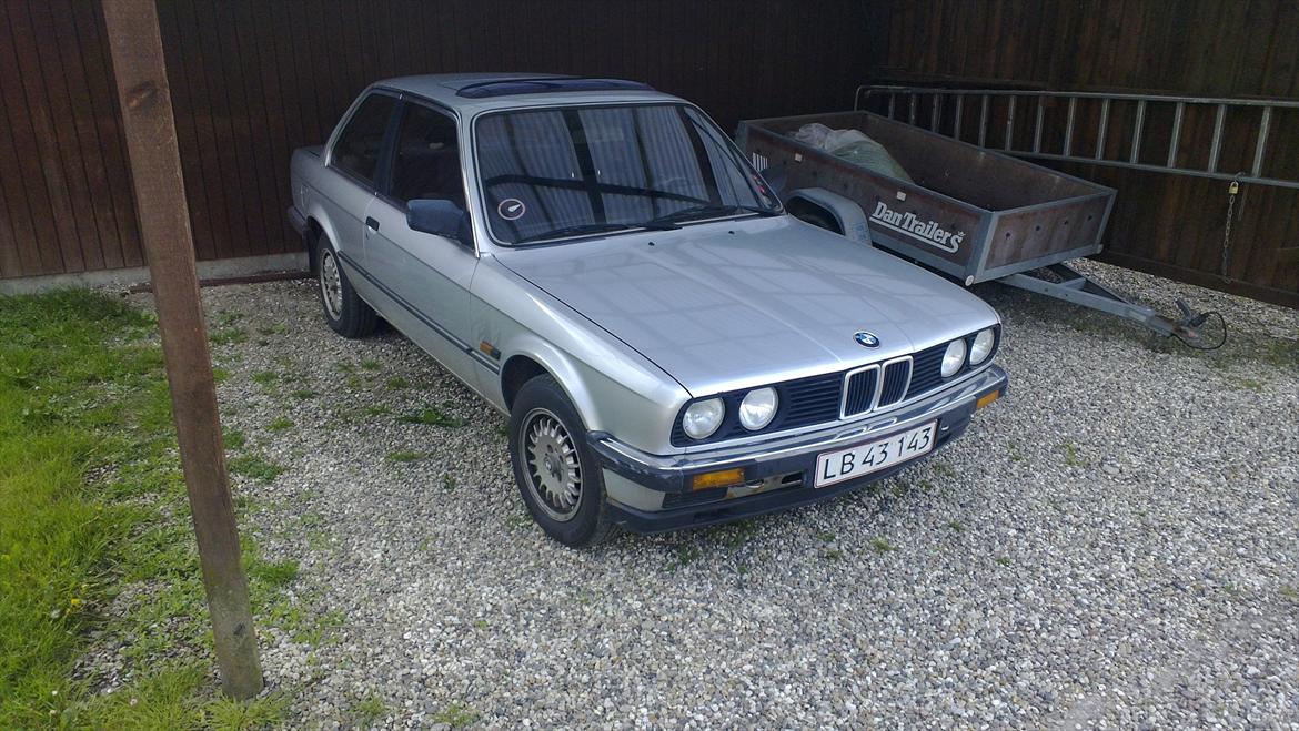 BMW 320i e30 billede 2