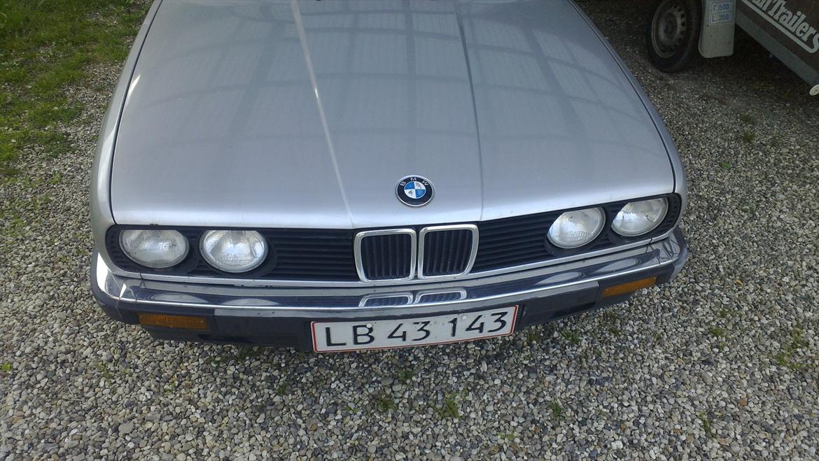 BMW 320i e30 billede 10