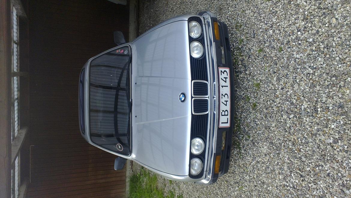 BMW 320i e30 billede 11