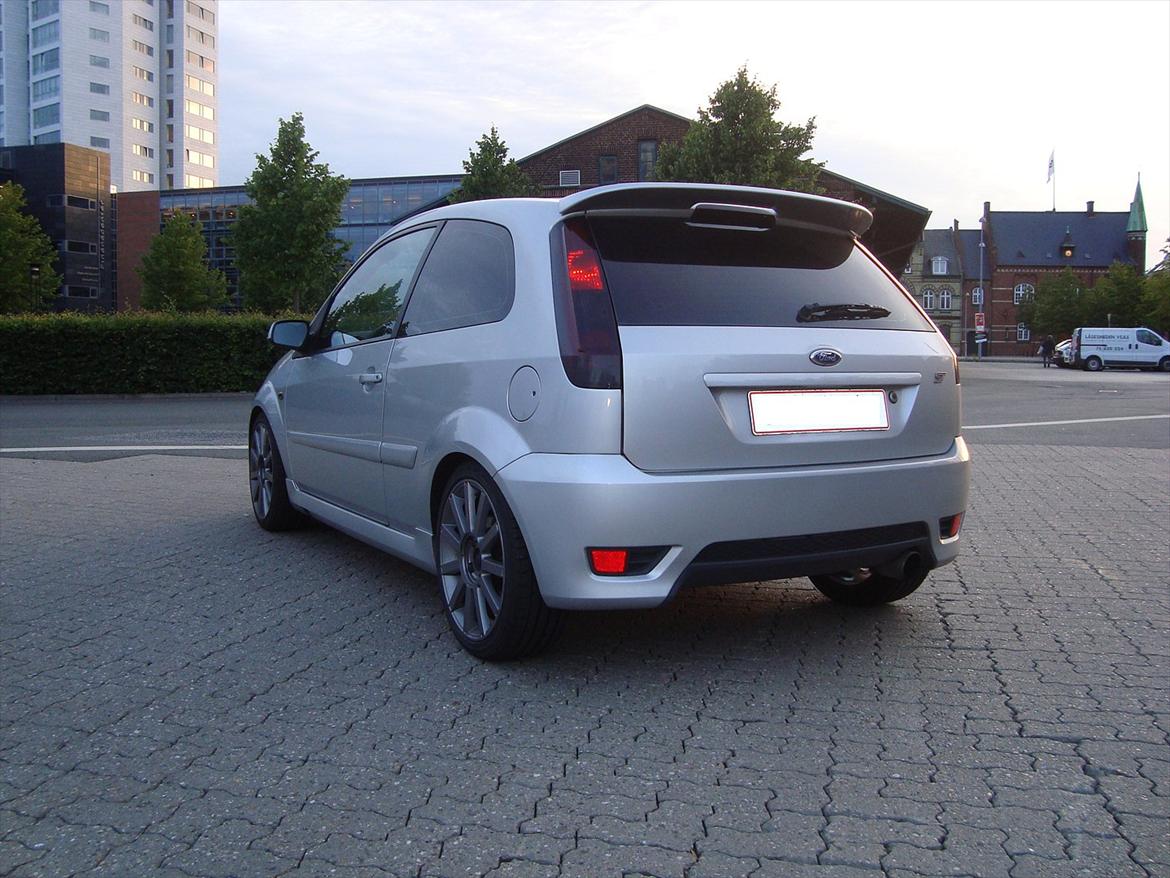 Ford Fiesta ST150 *SOLGT* billede 3