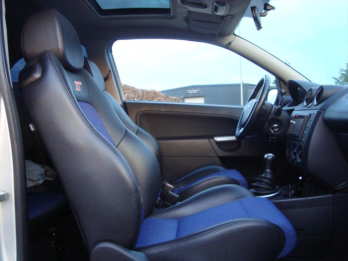 Ford Fiesta ST150 *SOLGT* billede 10