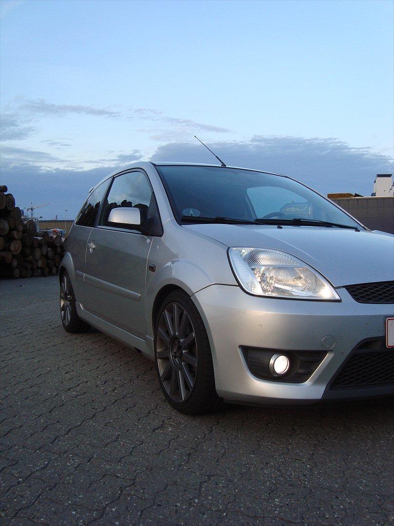 Ford Fiesta ST150 *SOLGT* billede 16