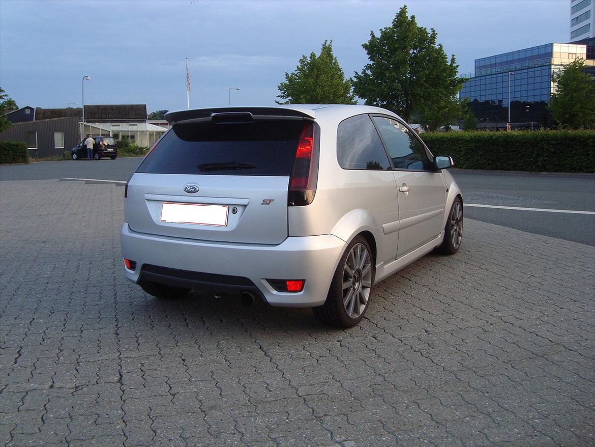 Ford Fiesta ST150 *SOLGT* billede 17