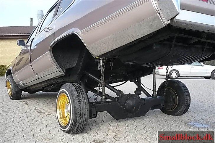 Cadillac fleetwood brougham billede 12