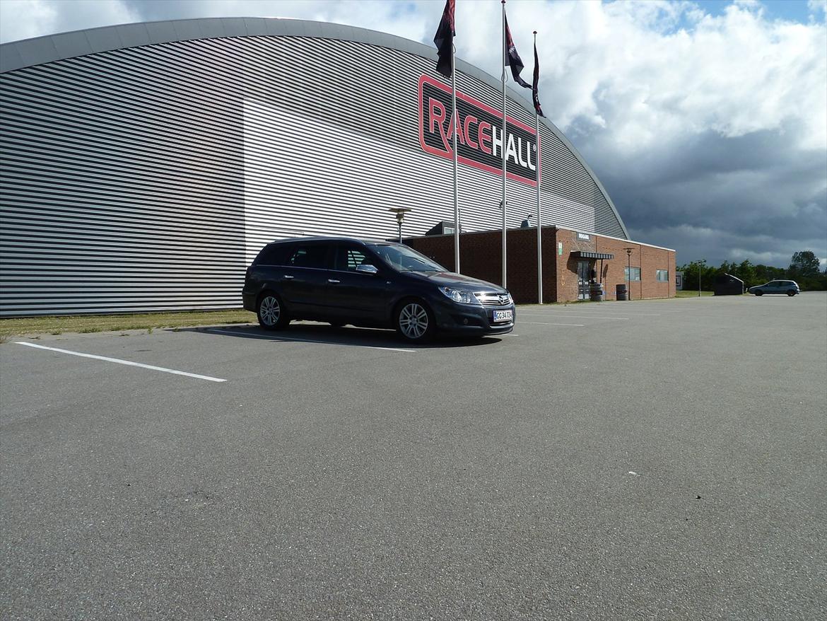 Opel Astra Wagon Cosmo "solgt:-(" billede 8