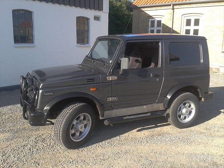 Suzuki Samurai billede 1