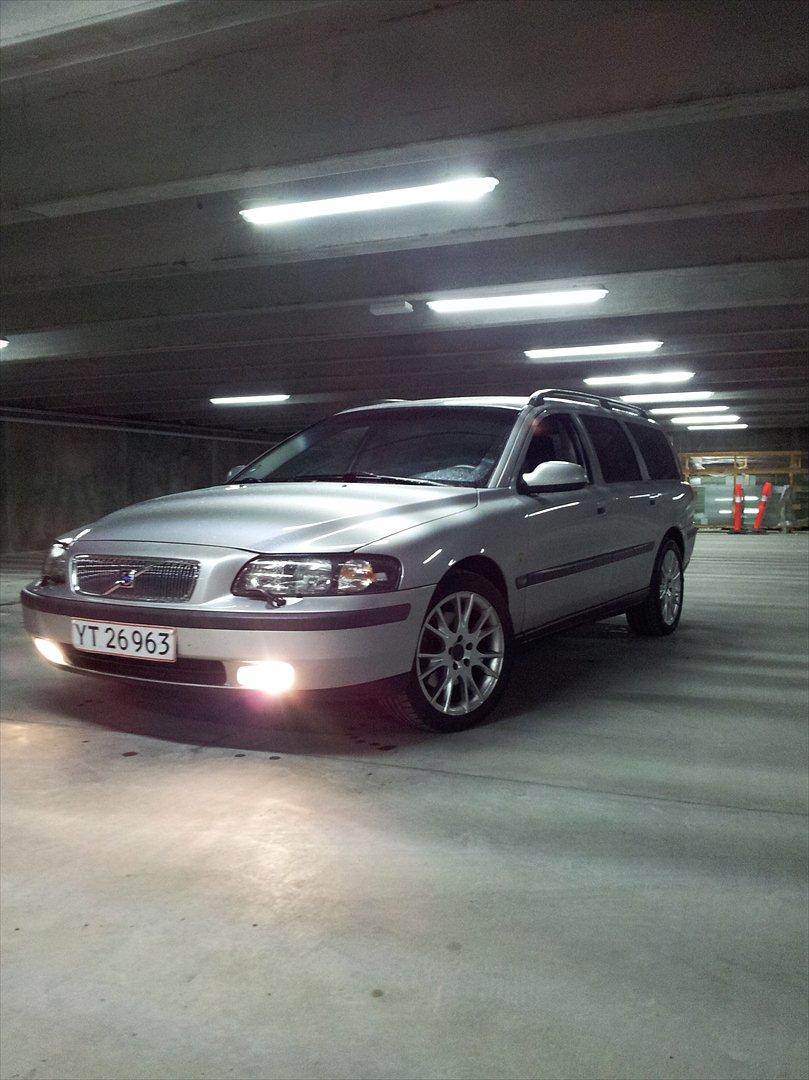 Volvo V70 T5 billede 3