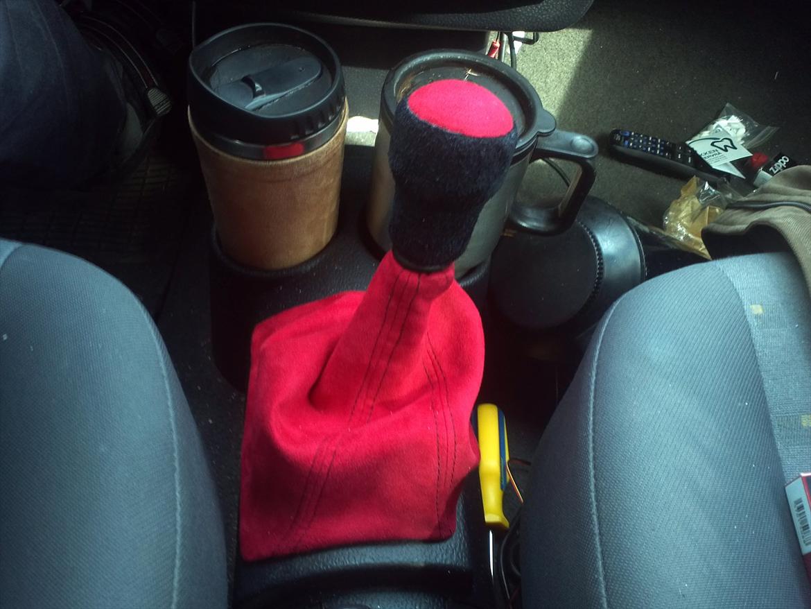 Hyundai Getz 1.5 CRDi - Custom home made gearmanchet og gearknop billede 17