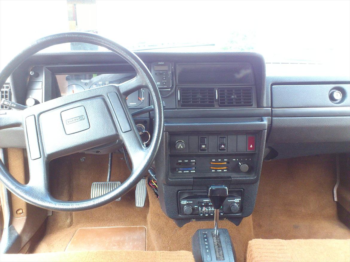 Volvo 244 GL Aut. billede 13