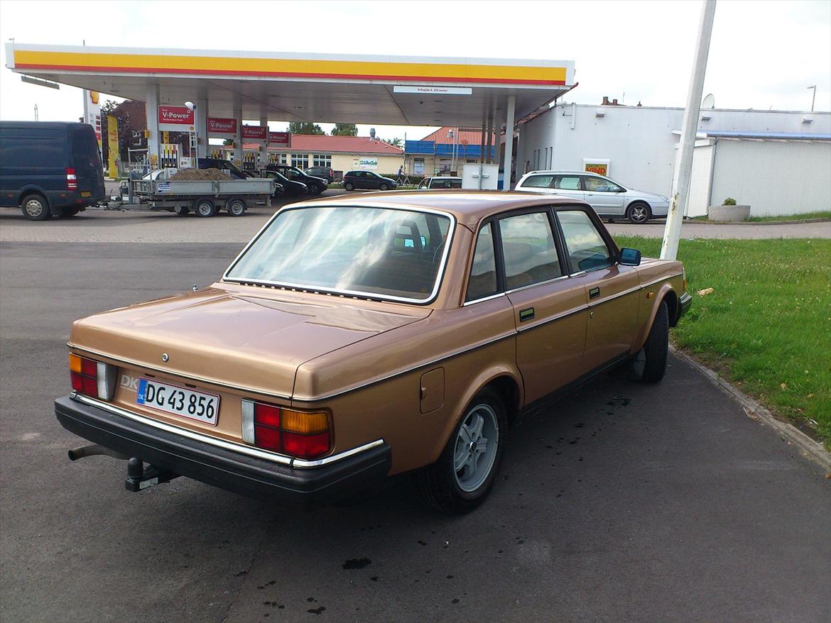 Volvo 244 GL Aut. billede 6