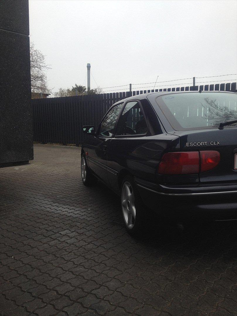 Ford Escort 1.6 16V billede 5
