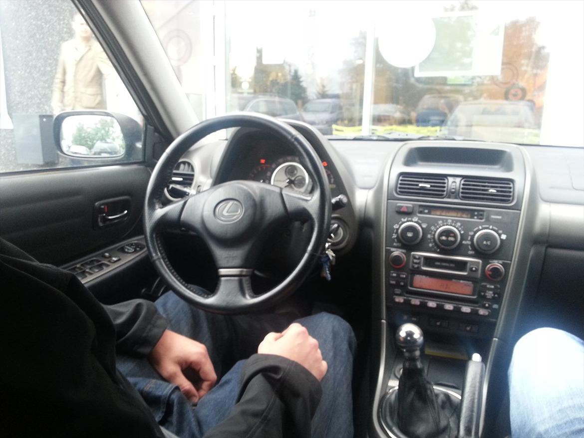 Lexus IS200 TTE billede 6