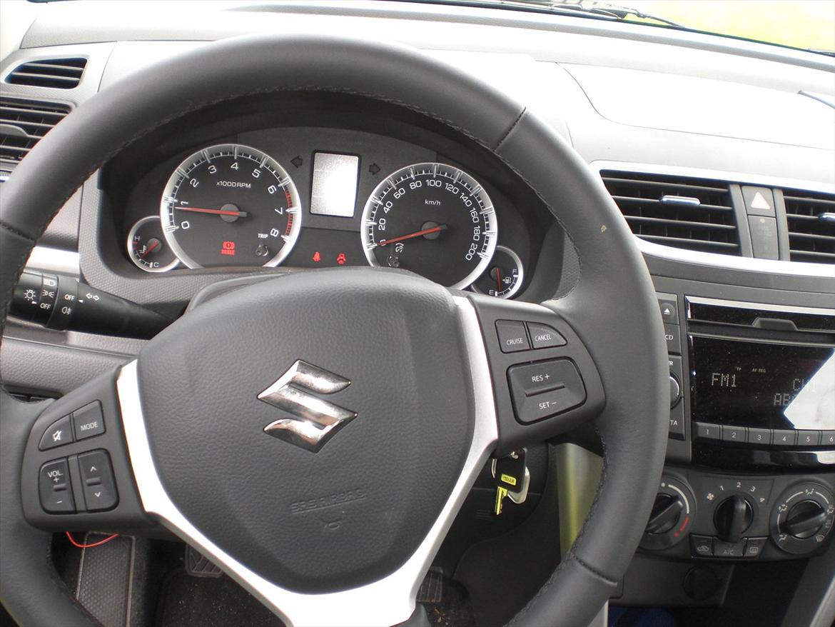 Suzuki Swift 1.2 ECO billede 9