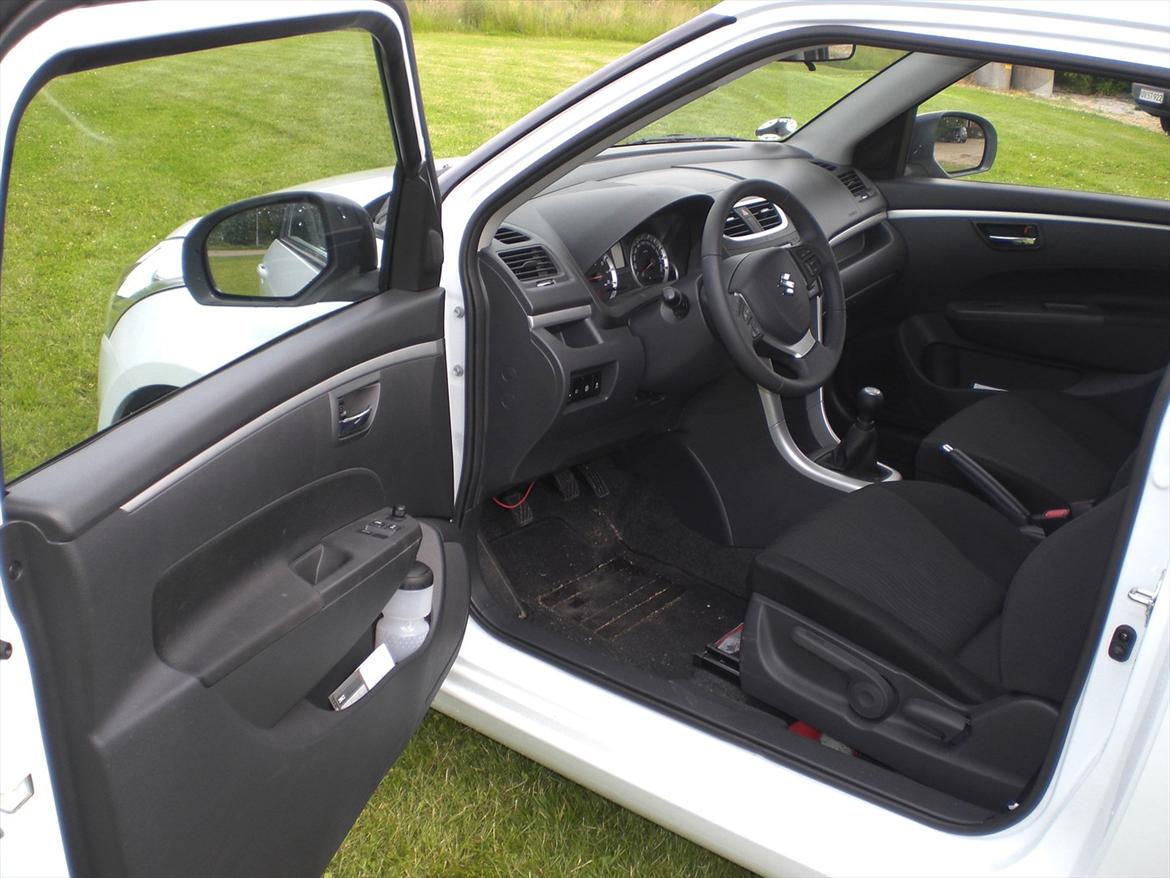 Suzuki Swift 1.2 ECO billede 10