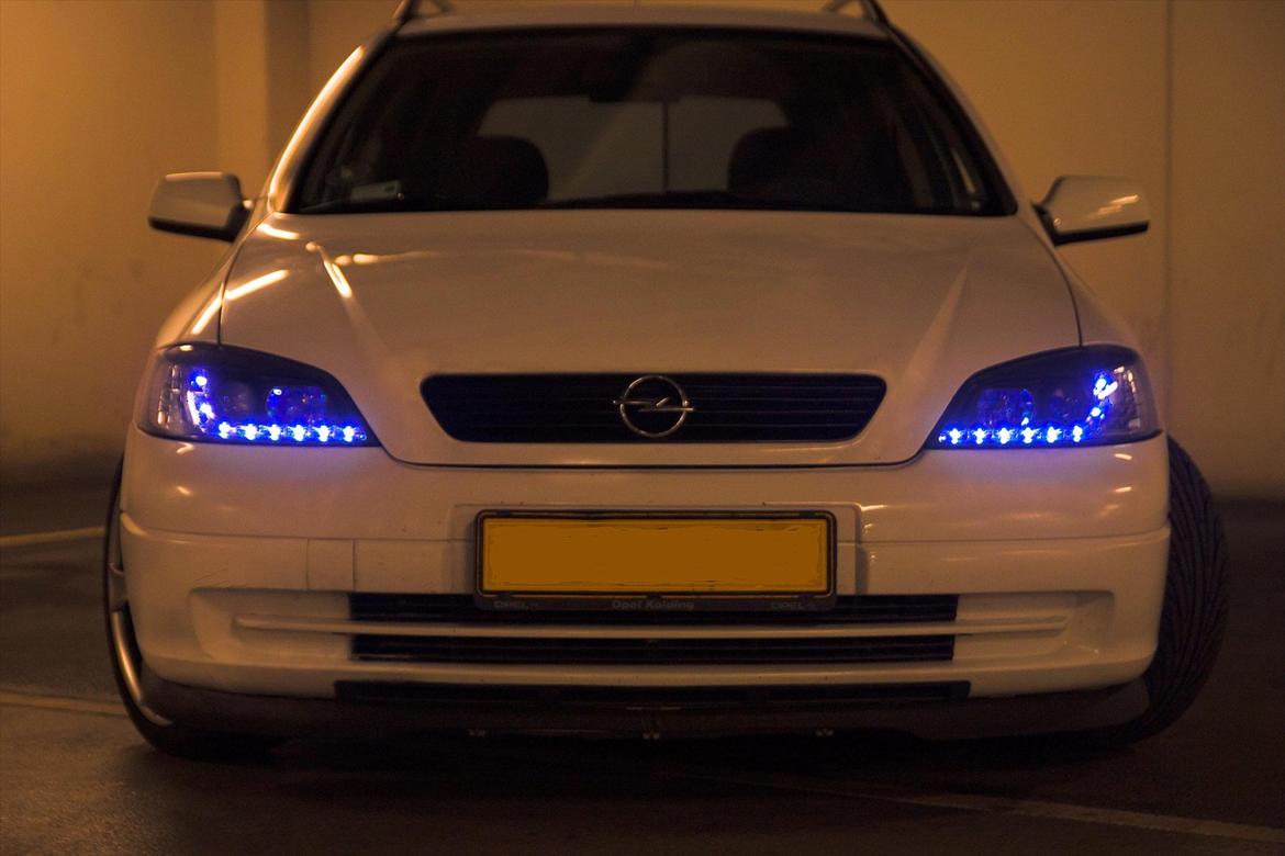 Opel Astra G Caravan - Så kom der nye forlygter også :) billede 9