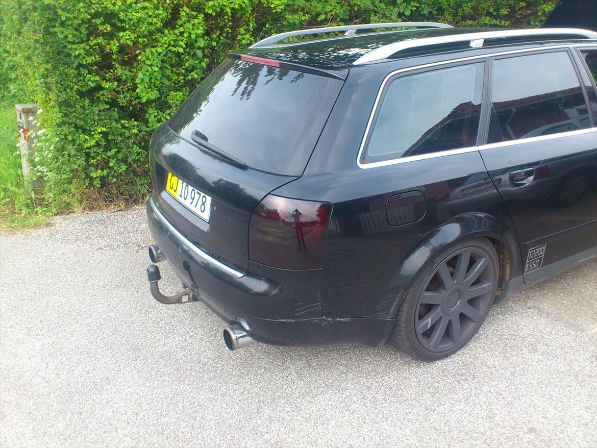 Audi A4 Avant 2,5 TDI V6 Quattro billede 13