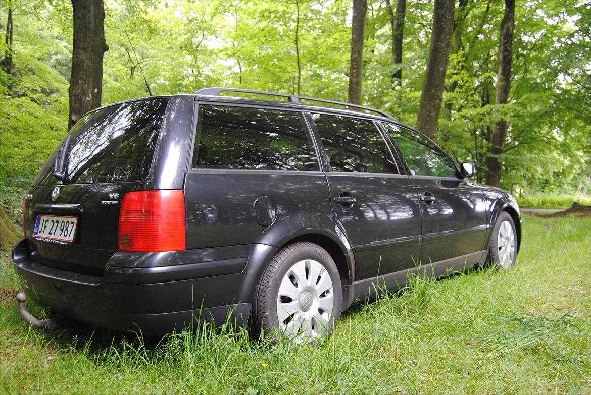 VW Passat St.Car 2.8 V6 Syncro *Lille Mis* - I skovens dybe stille ro D. 3/7-12 :o) billede 3