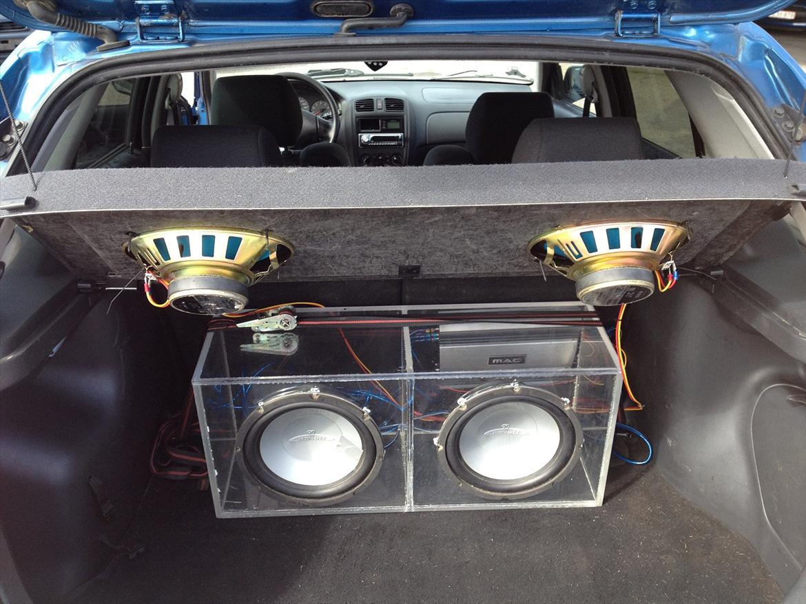 Mazda 323F billede 7