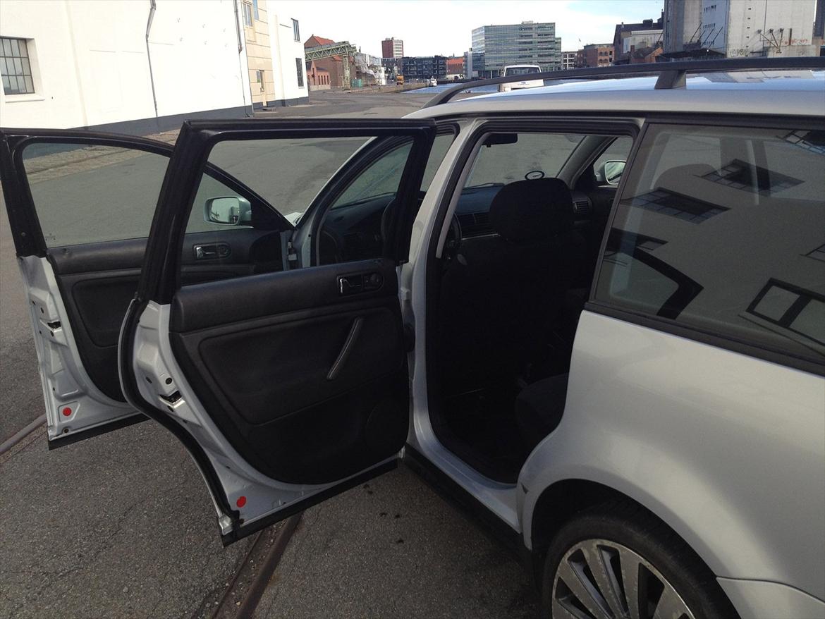VW Passat 1.8 Variant billede 16