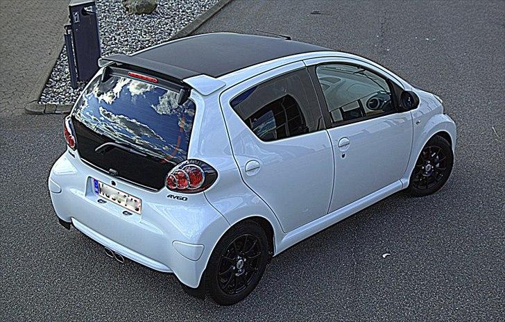 Toyota Aygo solgt billede 8