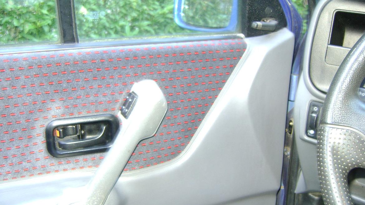 Ford Escort - Indvendig billede 9