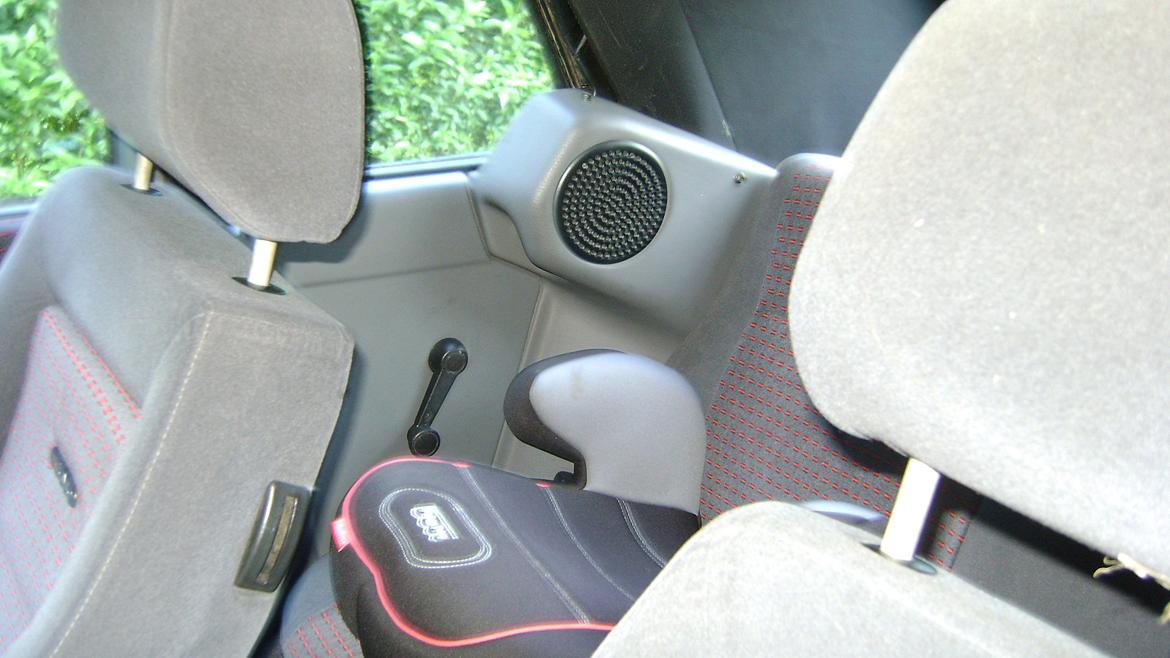 Ford Escort - Indvendig billede 11