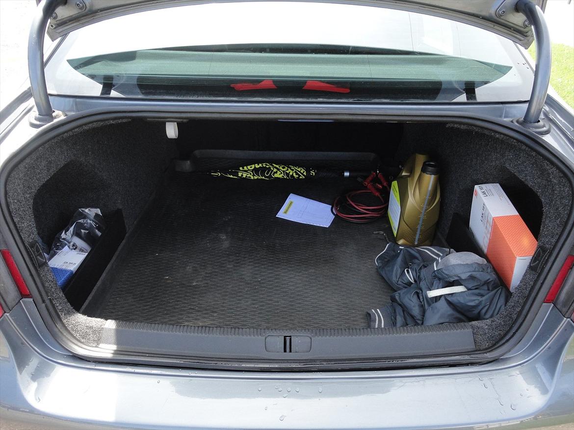 VW Passat 3c - udemærket med plads billede 10