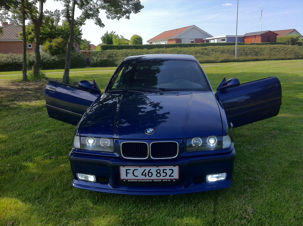 BMW 318 is coupe SOLGT billede 6