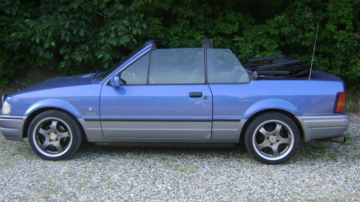 Ford Escort - Ford Escort Cabriolet  billede 2