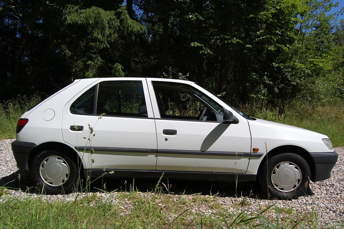 Peugeot 306 billede 8