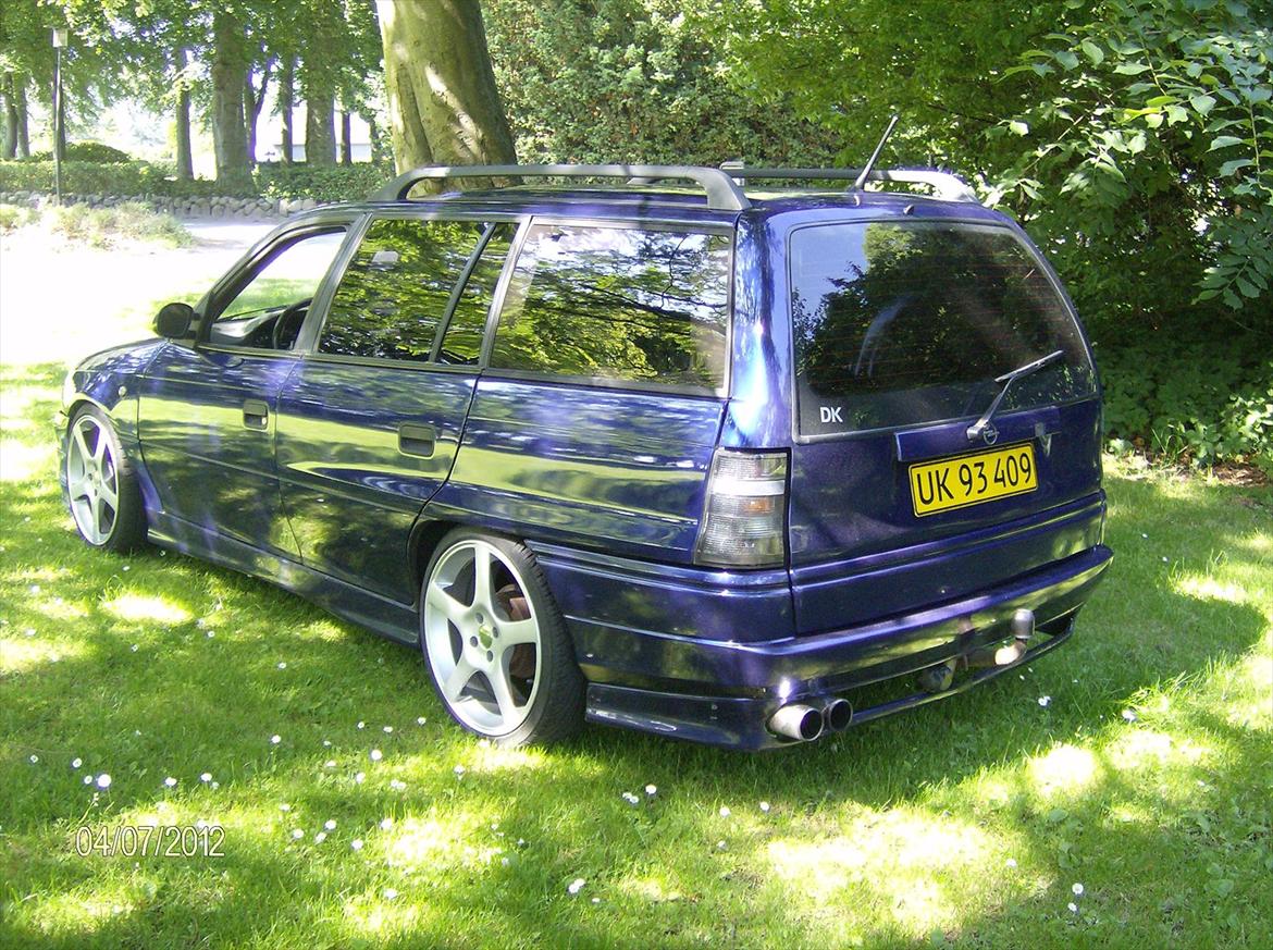 Opel astra f van billede 2