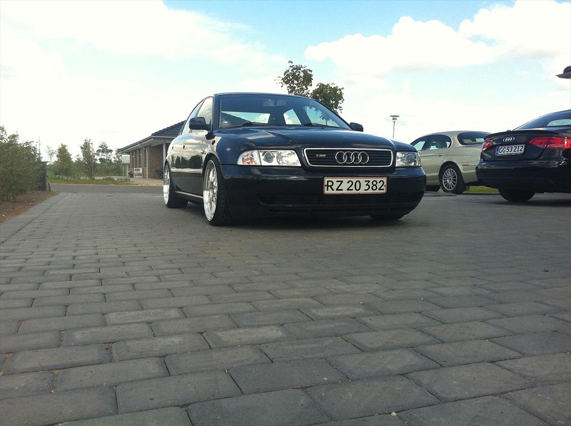 Audi A4 1.8 20v Turbo S-Line billede 4