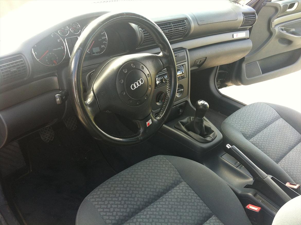 Audi A4 1.8 20v Turbo S-Line billede 16