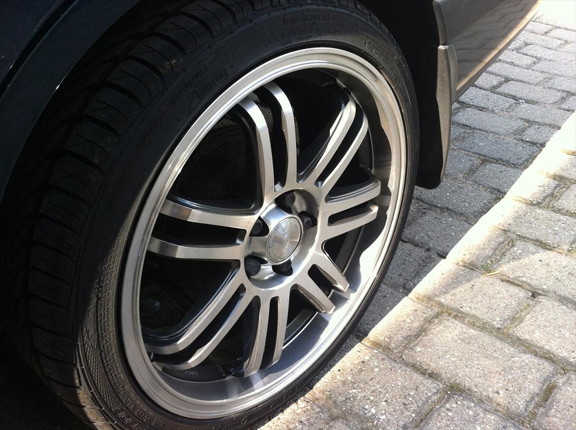 Toyota Carina E billede 7