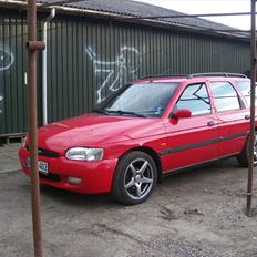 Ford Escort 1.8 16v Monaco