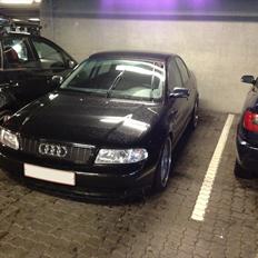 Audi A4 1,8T quattro. Solgt