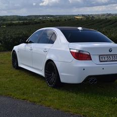 BMW E60 - 530i