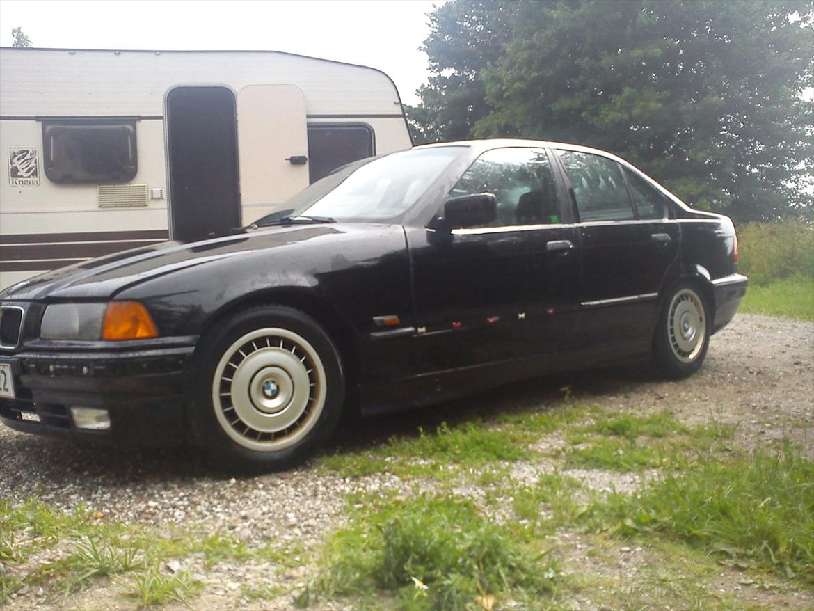 BMW e36 316i billede 2