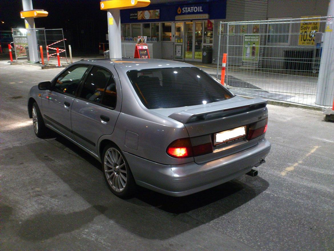 Nissan Almera billede 3